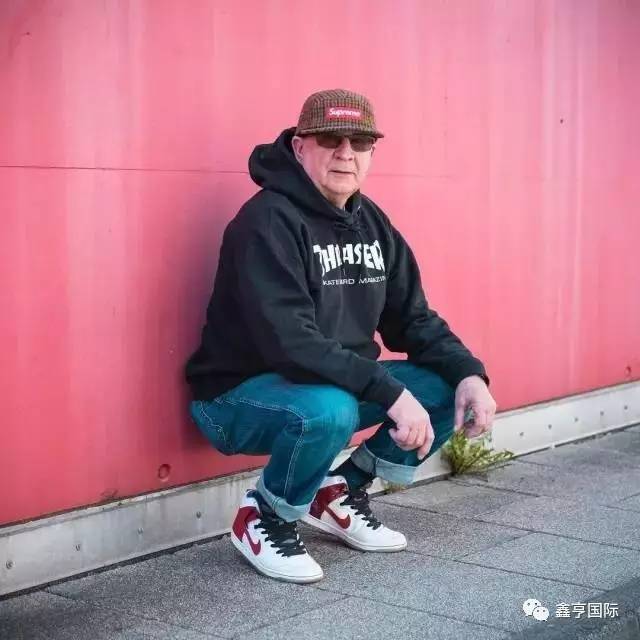 湖南鑫亨國際貿易有限公司,湖南輕奢商務男裝品牌,湖南時尚高端女裝,配飾皮具箱包